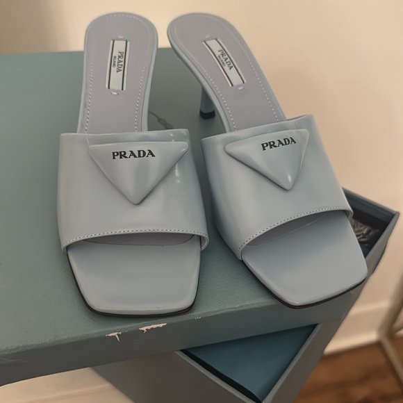 Prada Women's Blue Slide Sandals - Picture 9 of 9